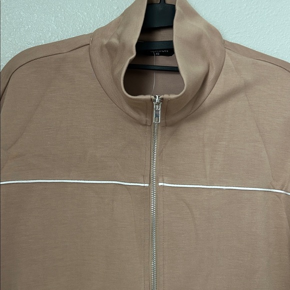 Women's Two Piece Set - Picture 10 of 16